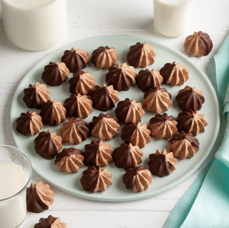 Chocolate Meringues By Vonny Kurniawati