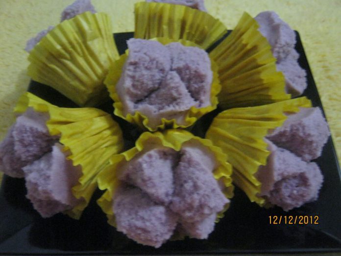 Bolu Kukus Ubi Ungu by Retno Palupi Bolu Kukus Ubi Ungu by Retno Palupi