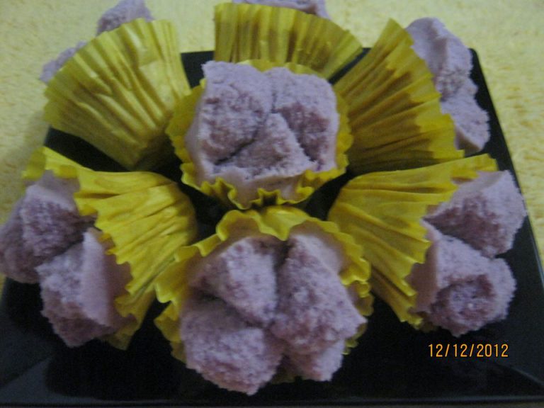 Bolu Kukus Ubi Ungu by Retno Palupi