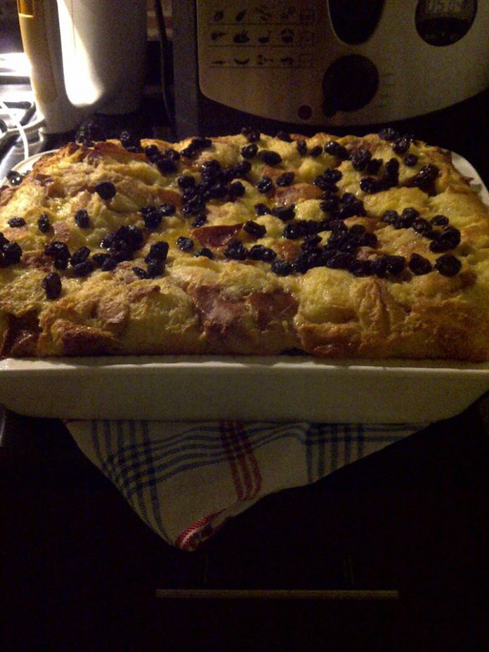 Bread Puding by Ollivia Kartika Vera Bread Puding by Ollivia Kartika Vera