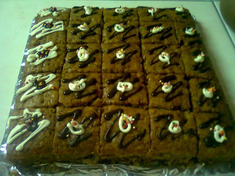 Cake Pisang by Mimin Suali