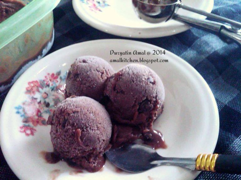 Es Krim Pisang Sehat by Amal Duryatin