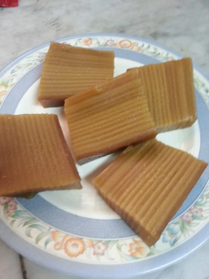 Lapis Tepung Beras Gula Merah by Sofi Bawazier
