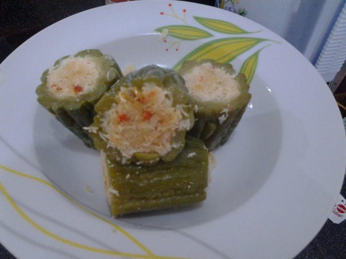 Pare Isi Kelapa Urap by Dyah Perwitasari