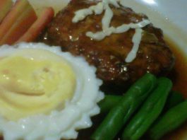 Steak Tempe by Pauline Rosita