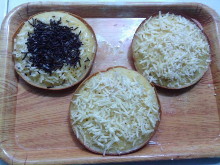 Resep Terang Bulan by Leli Ismawati