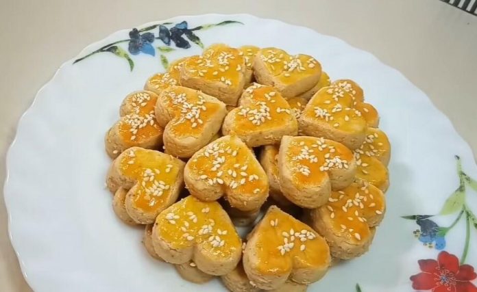 Kue Kering Kacang by Sri Ermawati
