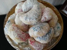 Kue Putri Salju Kacang Mete by Susianne Flo S