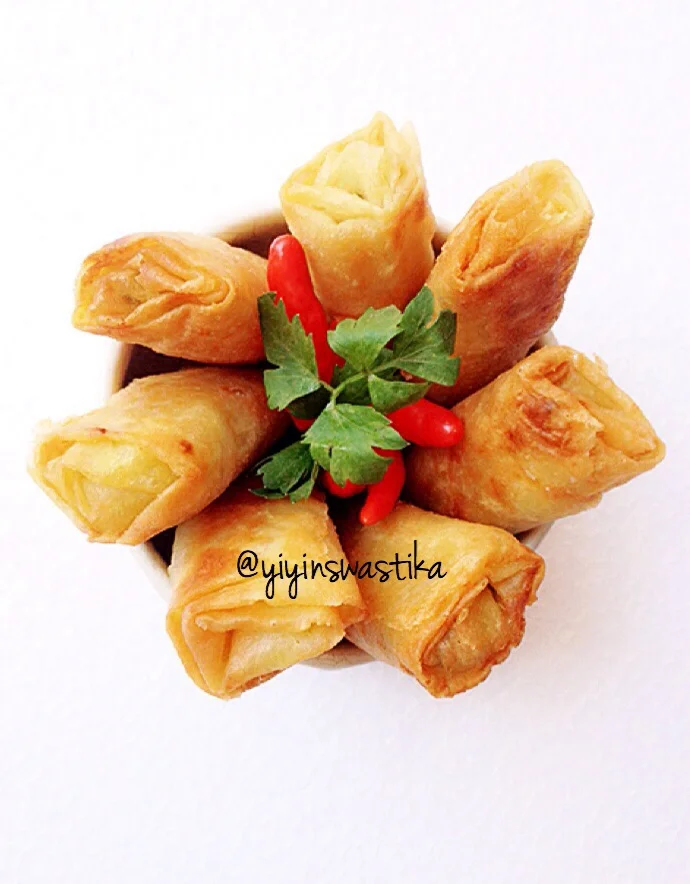 Risol Bihun by Yiyin SwasTika Risol Bihun by Yiyin SwasTika