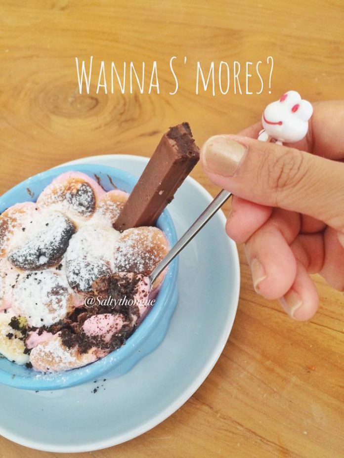 Sweet tooth S'more by Famella Sweet tooth S'more by Famella