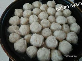 Bakso ayam by Yant Sant Rio