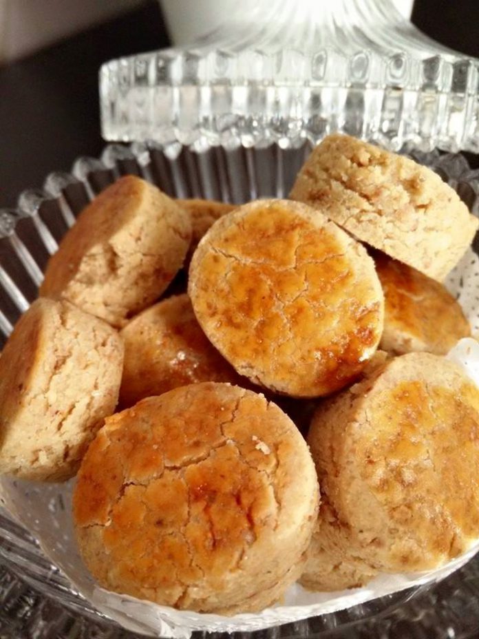 Biskuit Kacang by Malasari Kitari