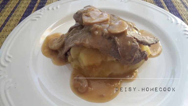 Hutspot met Klapstuk by Deisy HomeCook