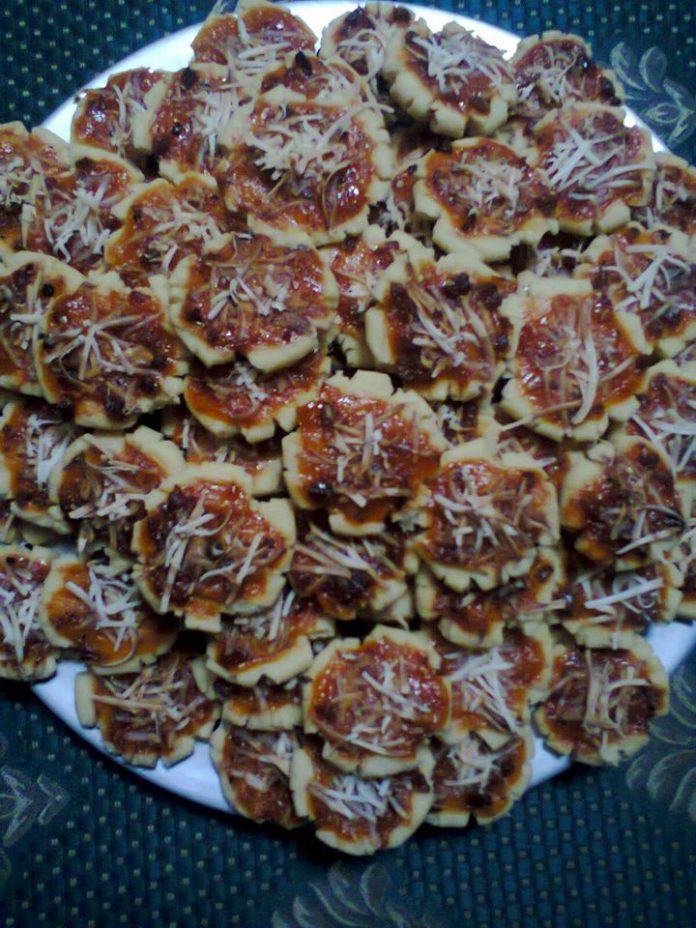 Kukis Pizza by Elly Eryani