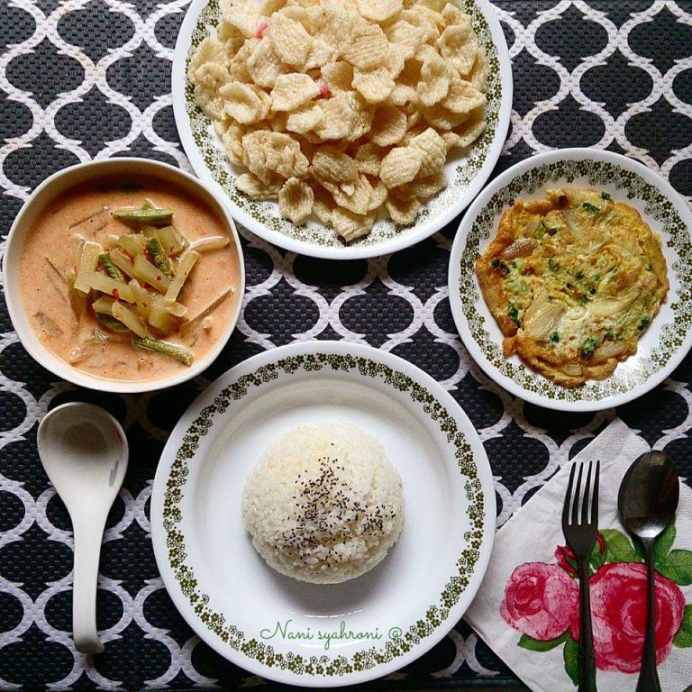 Lodeh Pepaya by Nani Syahroni