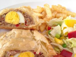 Picnic Roll by Rurie Susilo