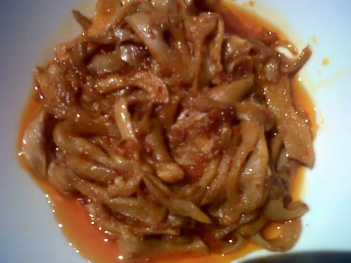 Balado Jamur Tiram by Putri Gita Arimbi Balado Jamur Tiram by Putri Gita Arimbi