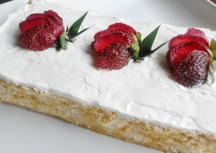 Bolu Kukus Roti Tawar by Lilies Indrawati