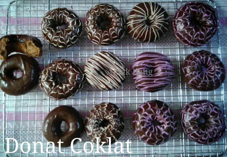 Donat Kentang Coklat By. Lilis Novel