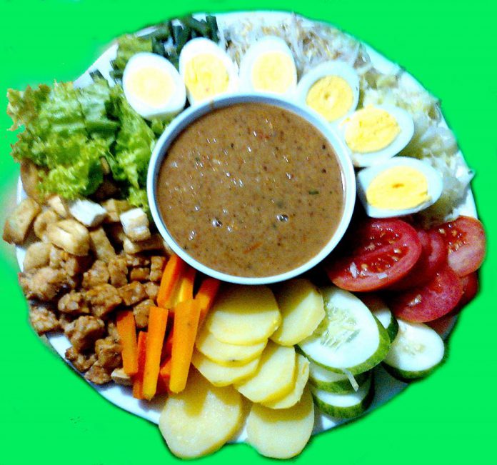Gado -Gado by Chen May Liang