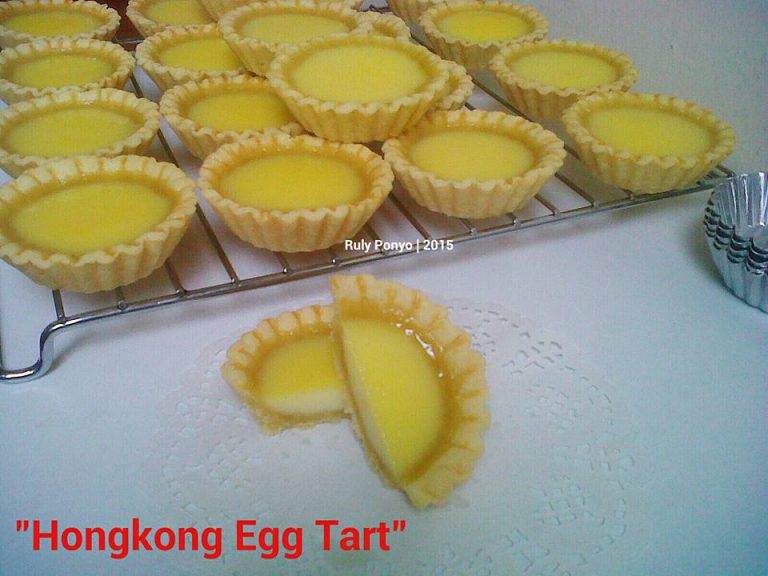 Hong Kong Egg tart by Ruly Ponyo
