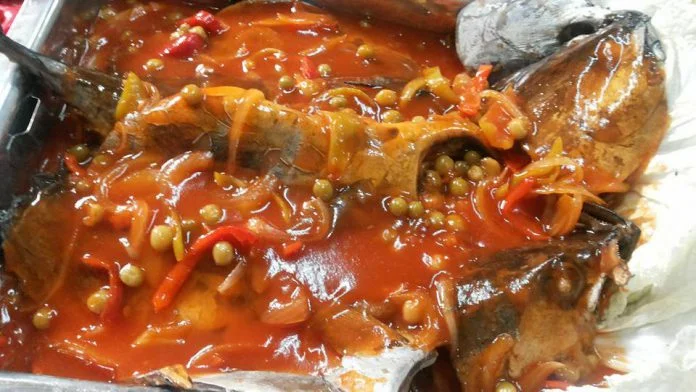 Ikan Tongkol Kukus Asam Manis by Yudha Indra Pramanto