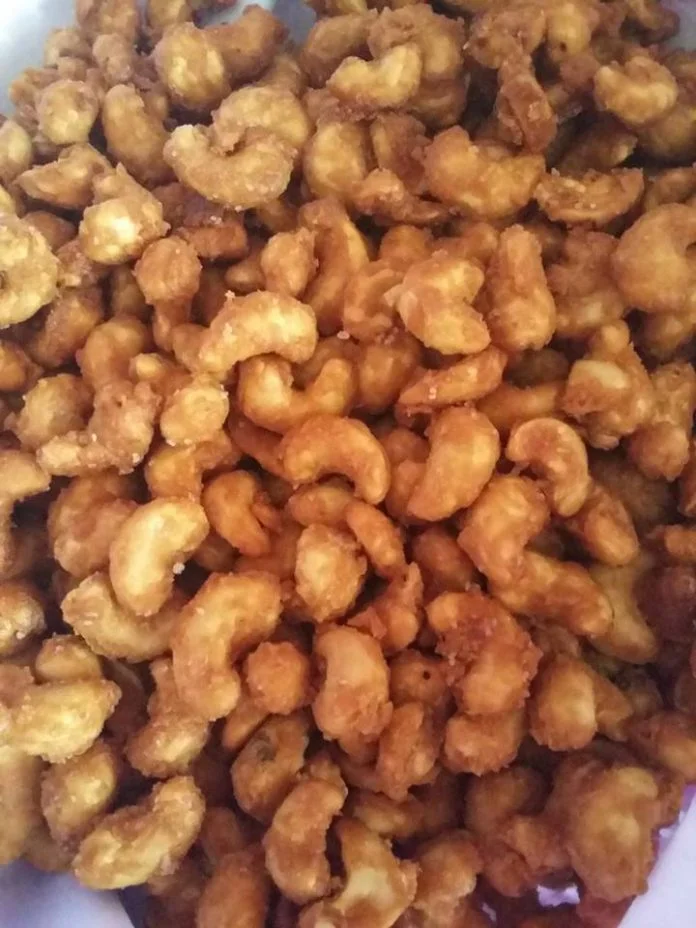 Kacang Disco Mete by Aliyah Zain Kacang Disco Mete by Aliyah Zain