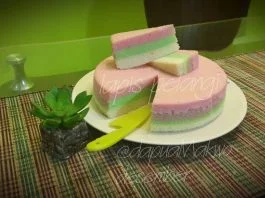 Lapis Pelangi Tepung Beras by Elvi Nazir