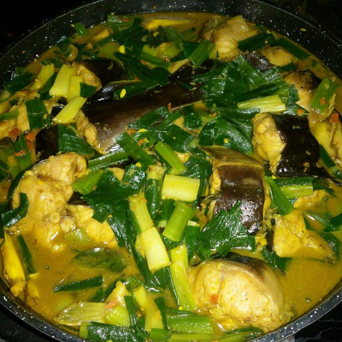 Lele Bumbu Kuning by Hanny Handda