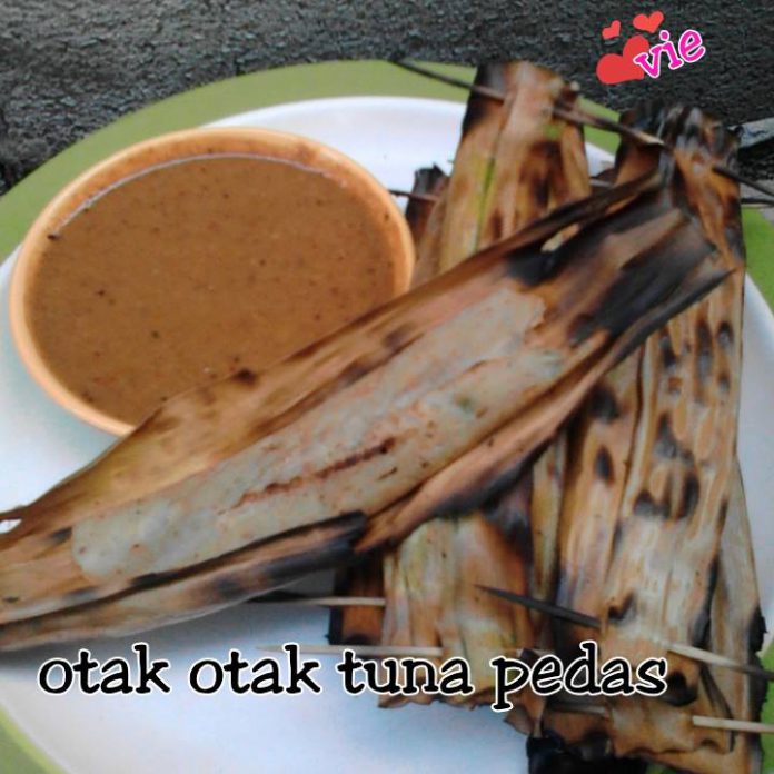 Otak-otak Tuna Pedas by Novita Damayanti