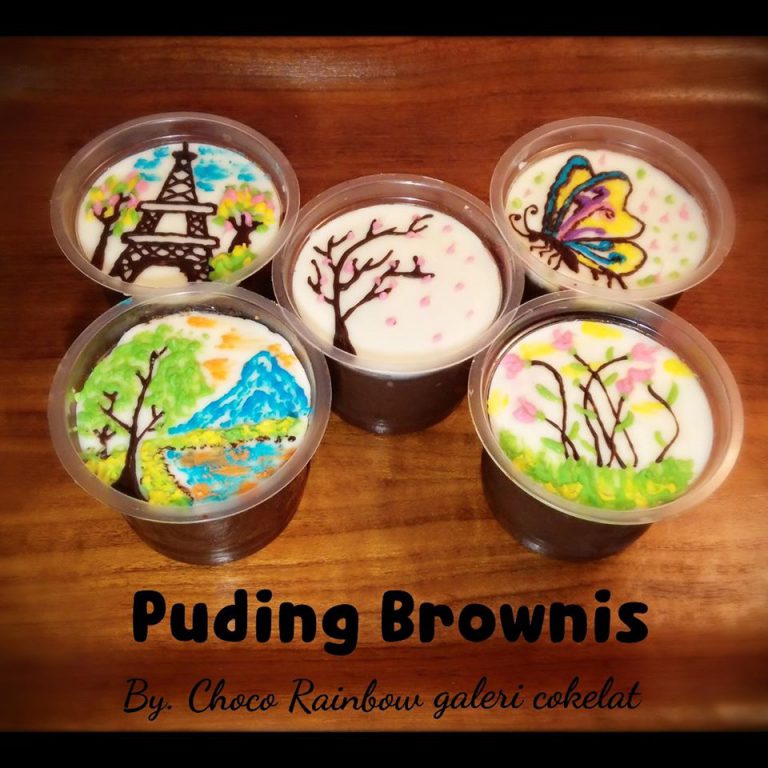 Puding Brownies with Choco Art Topping by Aulia Ikraami