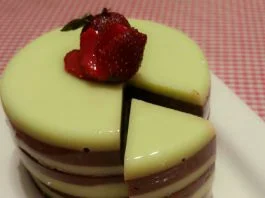 Puding Lapis Pandan Coklat by Siti Maryam