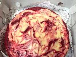 Red Velvet Cheese Marble Cake by Nita W Rizaldy