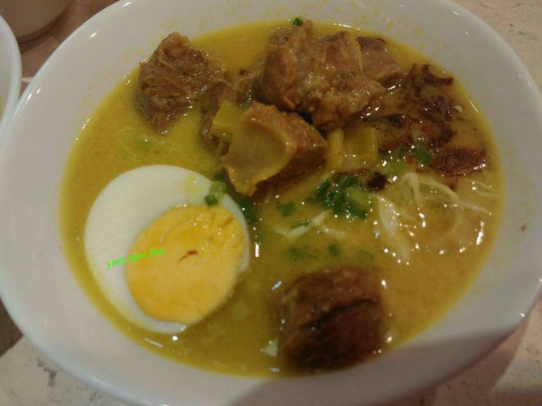Soto Daging Sapi by Yant Sant Rio