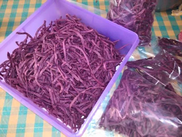 Stik Ubi Ungu by Yenni Yohanes