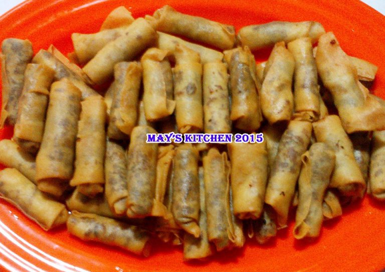 Sumpia Isi Abon Ikan Tongkol by Chen May Liang