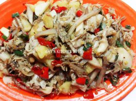 Tumis Jamur Tiram, Mangga Muda ,Teri by Chen May Liang