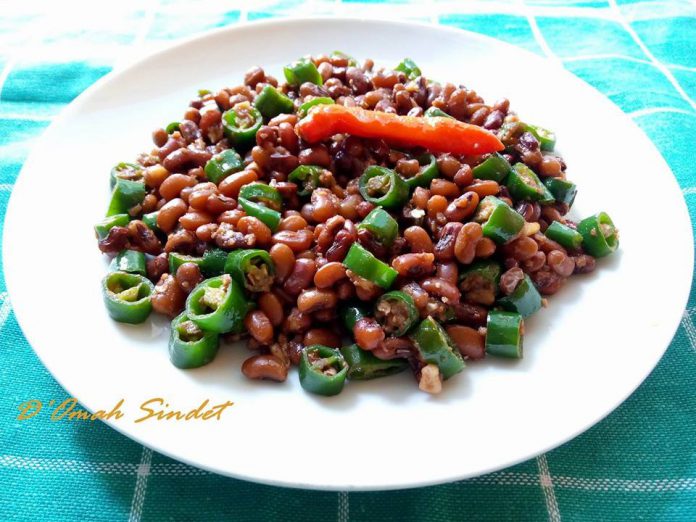 Tumis Kacang Merah atau Kacang Tolo by Dedeyeri Sumarno