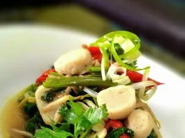 Tumis Kangkung dengan Tauge dan Baso Ikan by Yudha Indra Pramanto