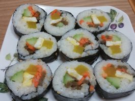Kimbap by Yoon Tae Wook