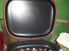 Almond Choco Cookies by Cecilia Rinda Indriani