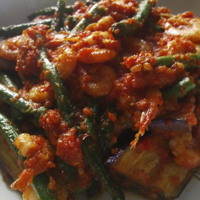 Balado Terong Udang & Kacang Panjang by Sri Ningsih Balado Terong Udang & Kacang Panjang by Sri Ningsih