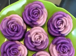 Bolu kukus Mawar by Maria Ulfah