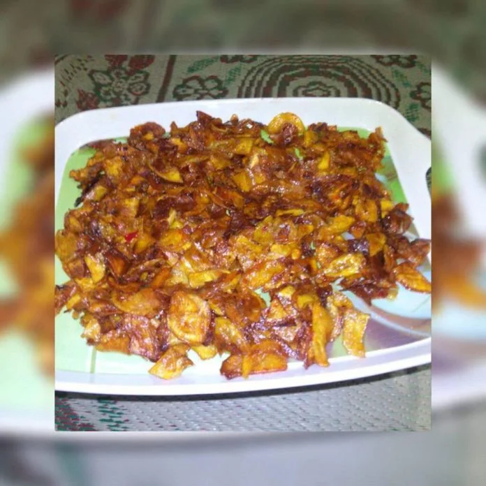 Keripik Ubi Pedas Manis by Utamii Aliconsina