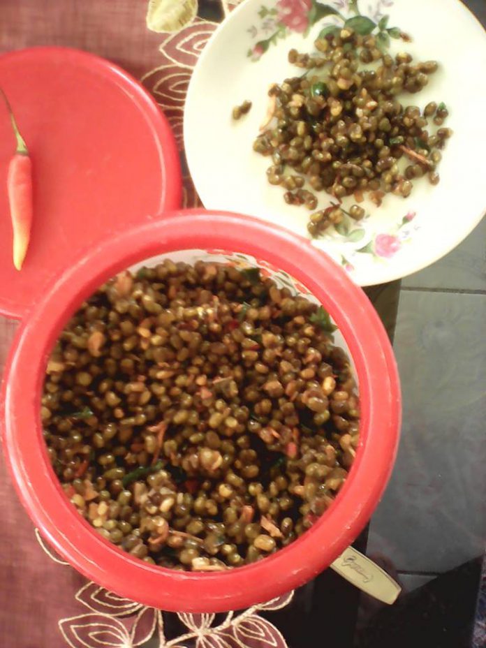 Kletikan Kacang Ijo Pedas by Shafwa Kuny Kletikan Kacang Ijo Pedas by Shafwa Kuny