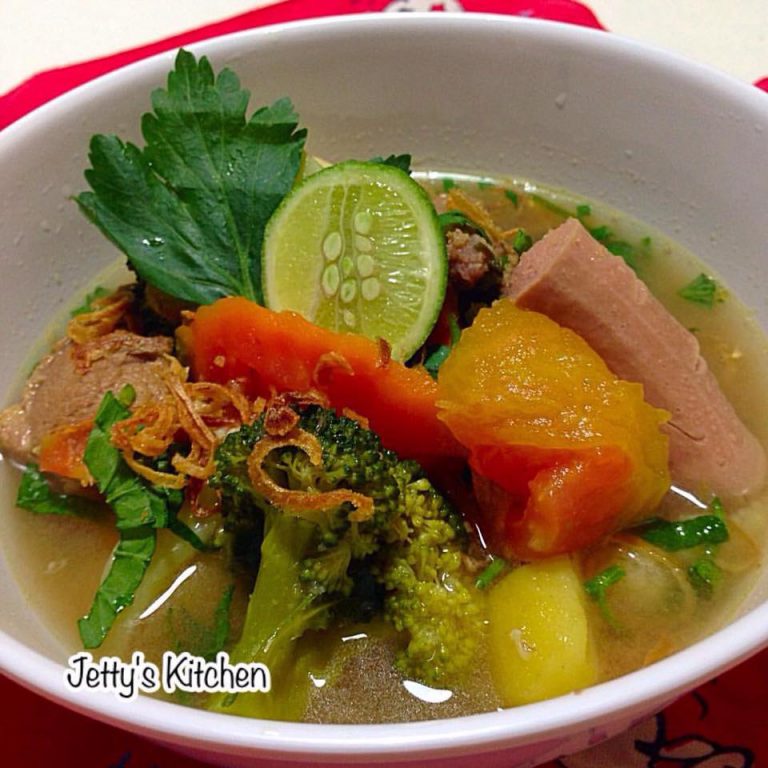 Soup Daging Sapi by Jetty Anfarz