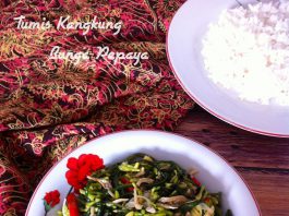 Tumis Kangkung Bunga Pepaya ala "Jawa" by Lys Ty