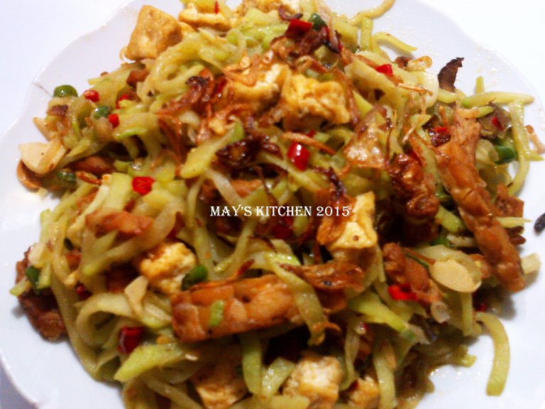 Tumis Labu Siam, Tahu, Tempe by Chen May Liang