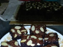 Fudgy Brownies by Isma Fauziah