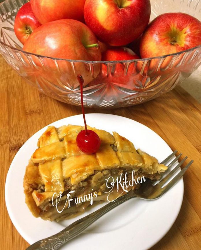 Apple Pie ala Funny's Kitchen by Fani Valenzuela Apple Pie ala Funny's Kitchen by Fani Valenzuela